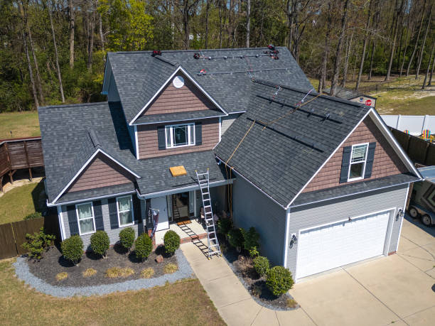 Best Roof Replacement  in Gnadenhutten, OH